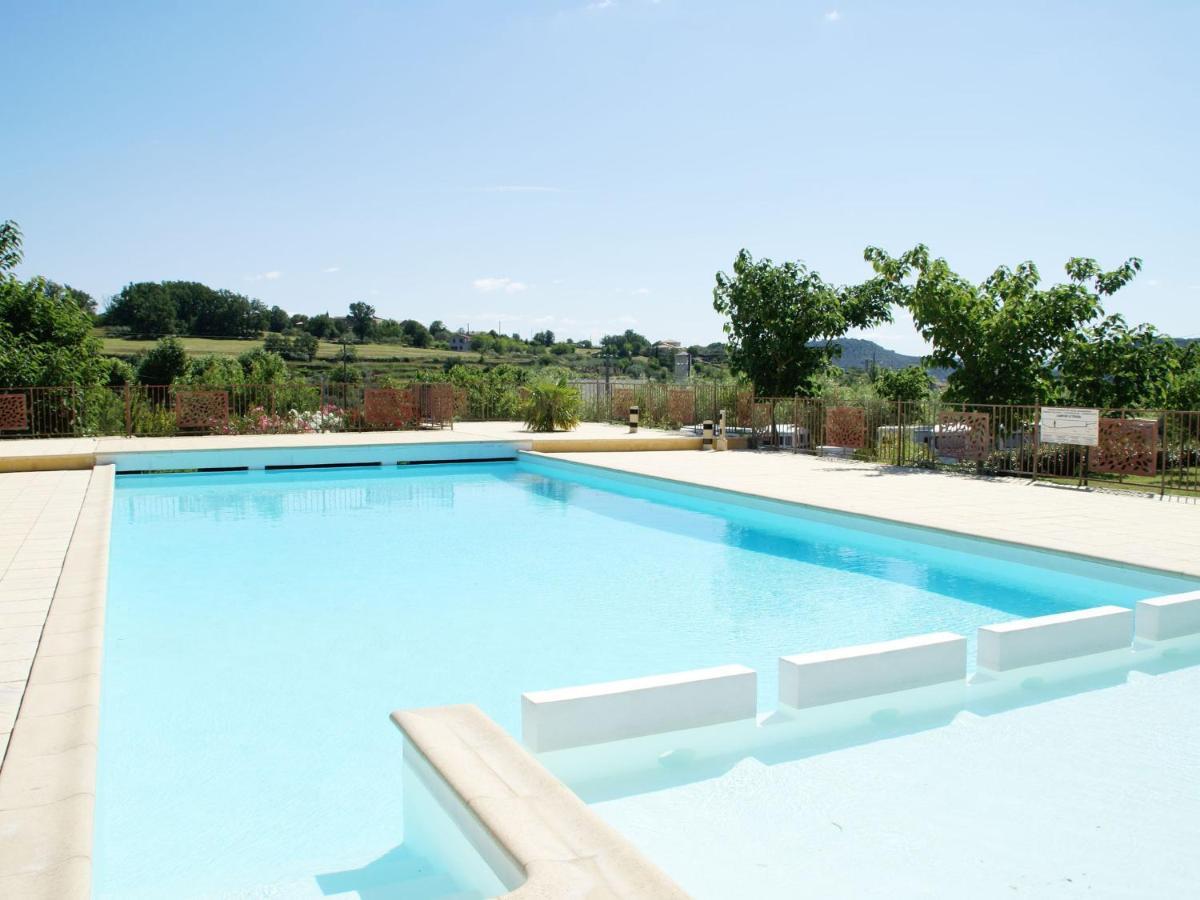 Classy Holiday Home In Les Vans With Pool Chambonas Zewnętrze zdjęcie