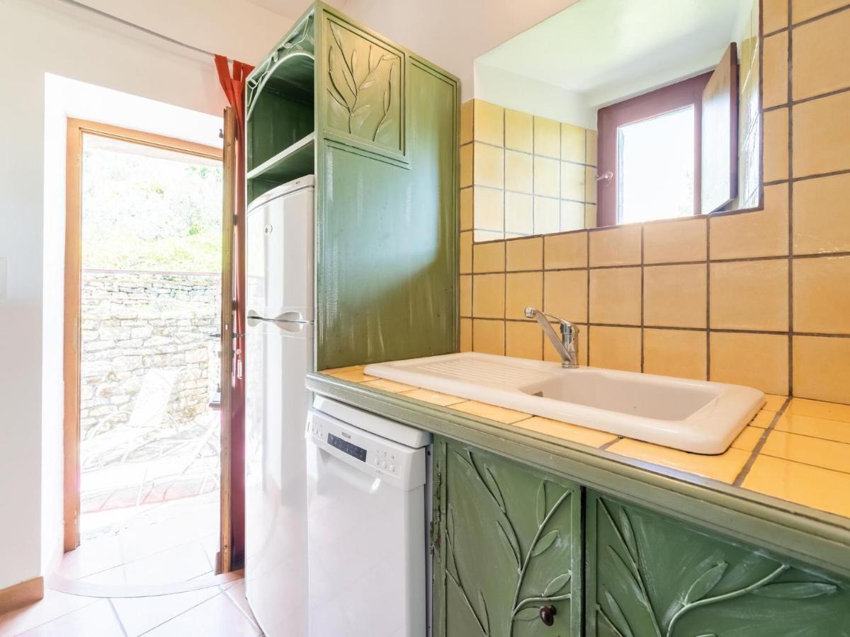 Classy Holiday Home In Les Vans With Pool Chambonas Zewnętrze zdjęcie