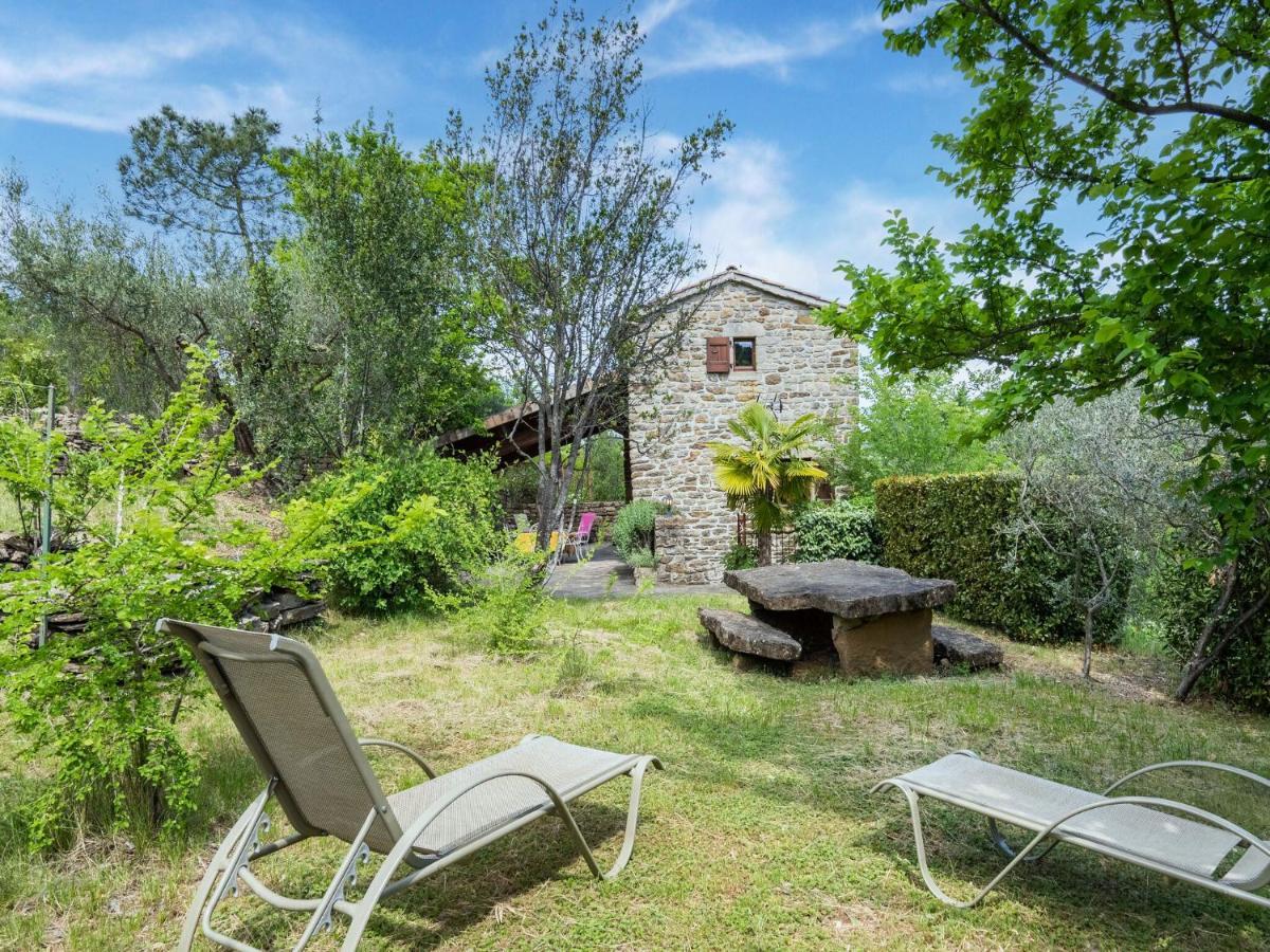 Classy Holiday Home In Les Vans With Pool Chambonas Zewnętrze zdjęcie