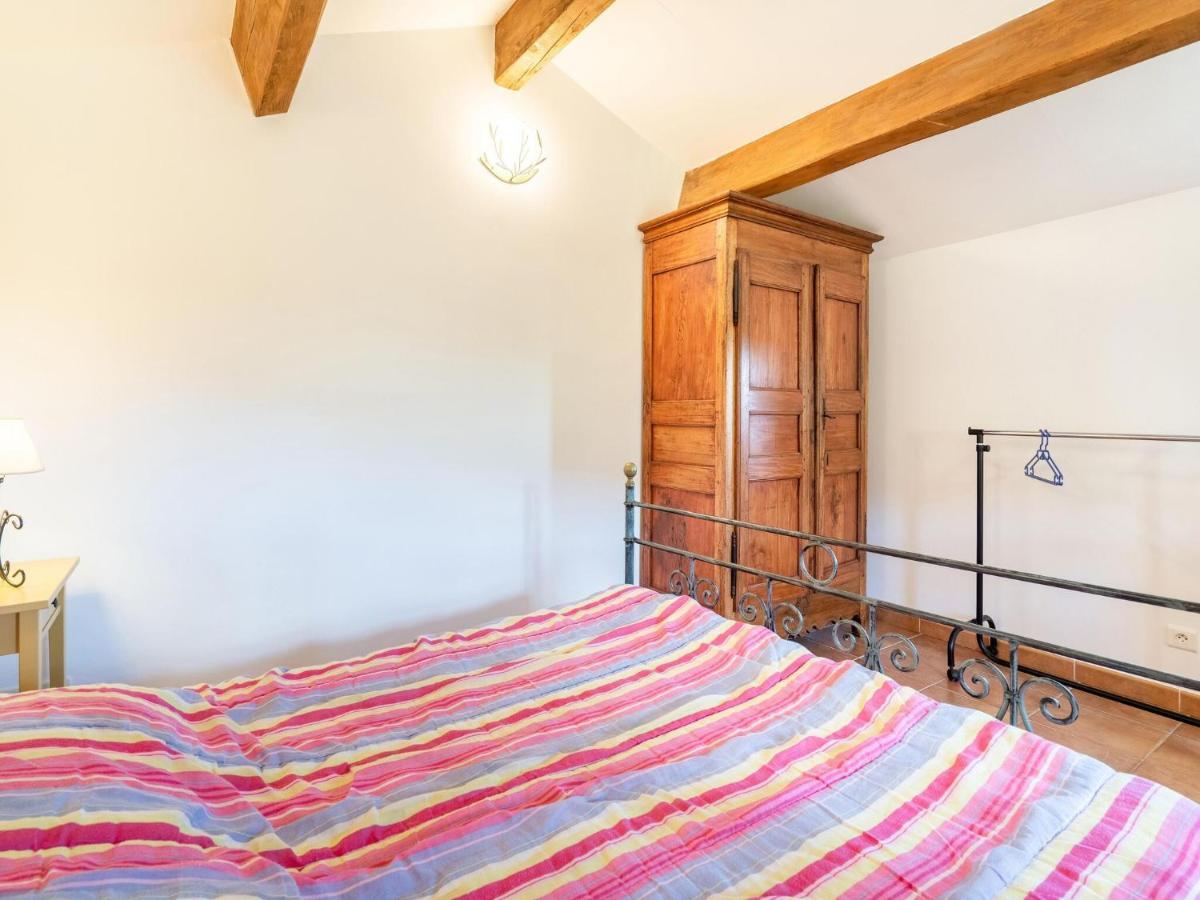 Classy Holiday Home In Les Vans With Pool Chambonas Zewnętrze zdjęcie